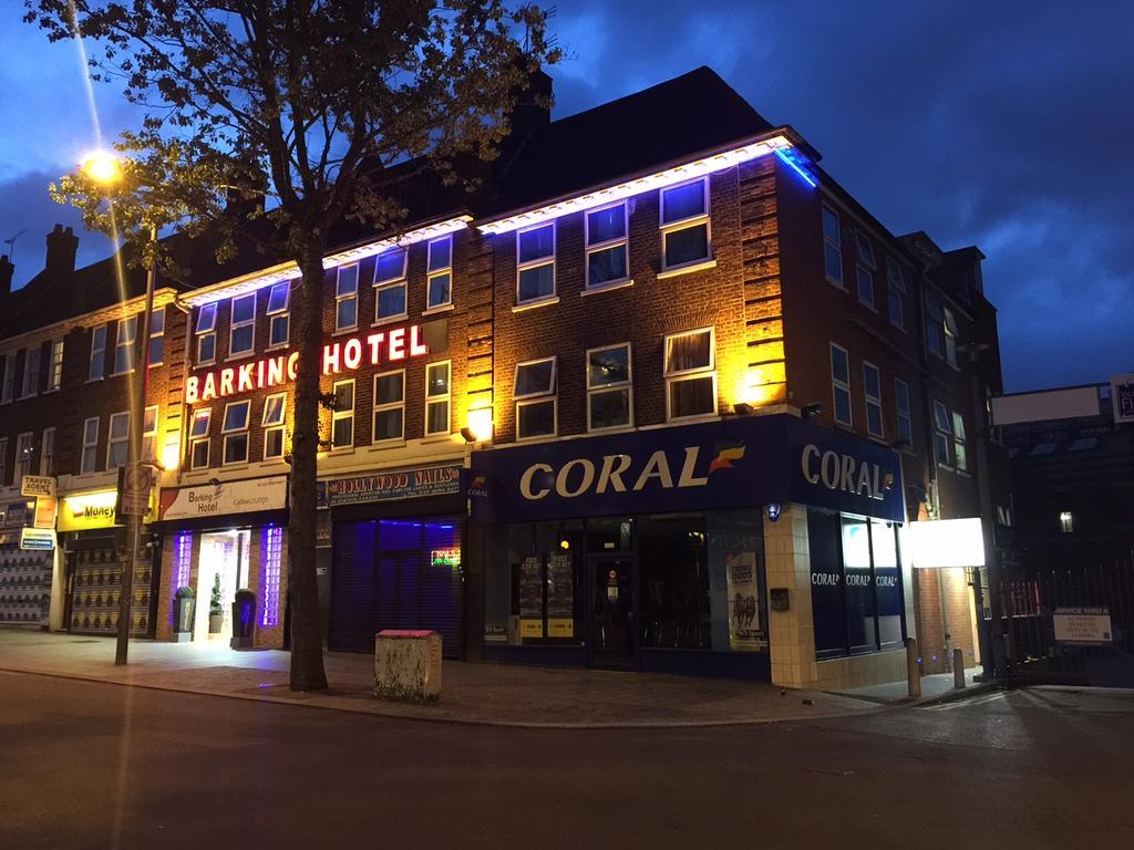 Barking Hotel Kültér fotó
