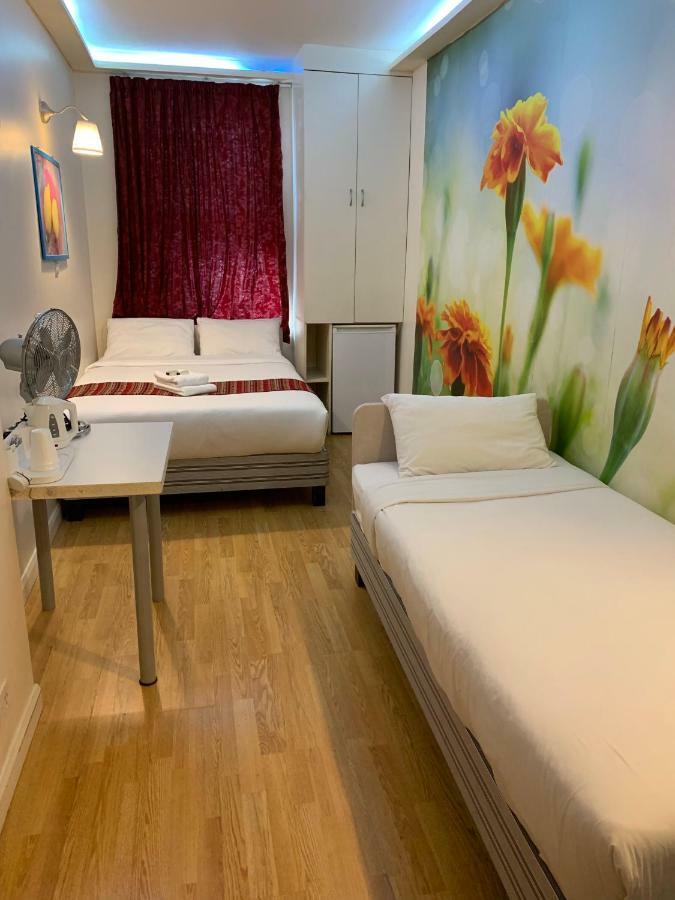 Barking Hotel Kültér fotó