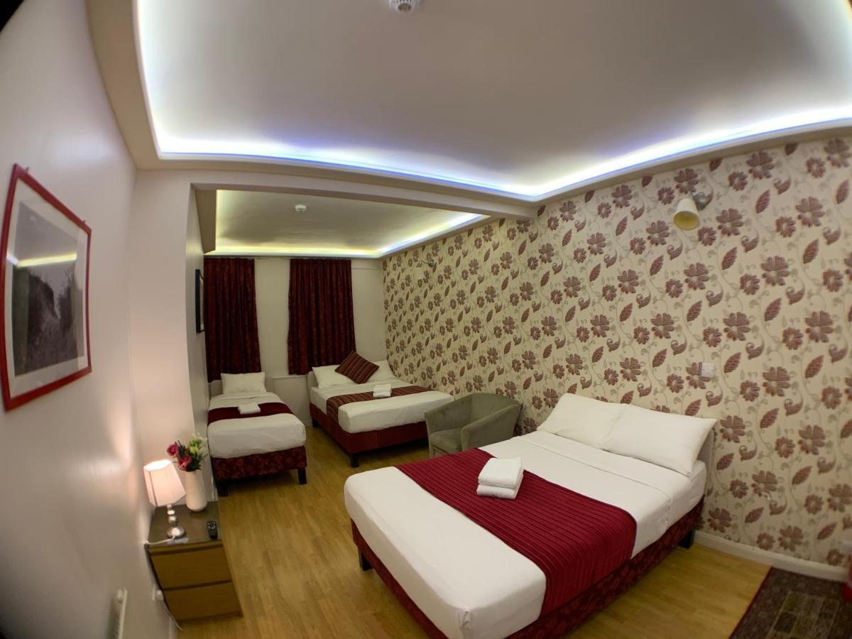 Barking Hotel Kültér fotó