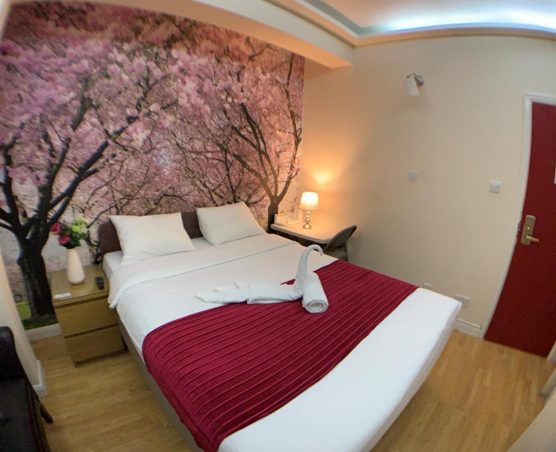 Barking Hotel Kültér fotó